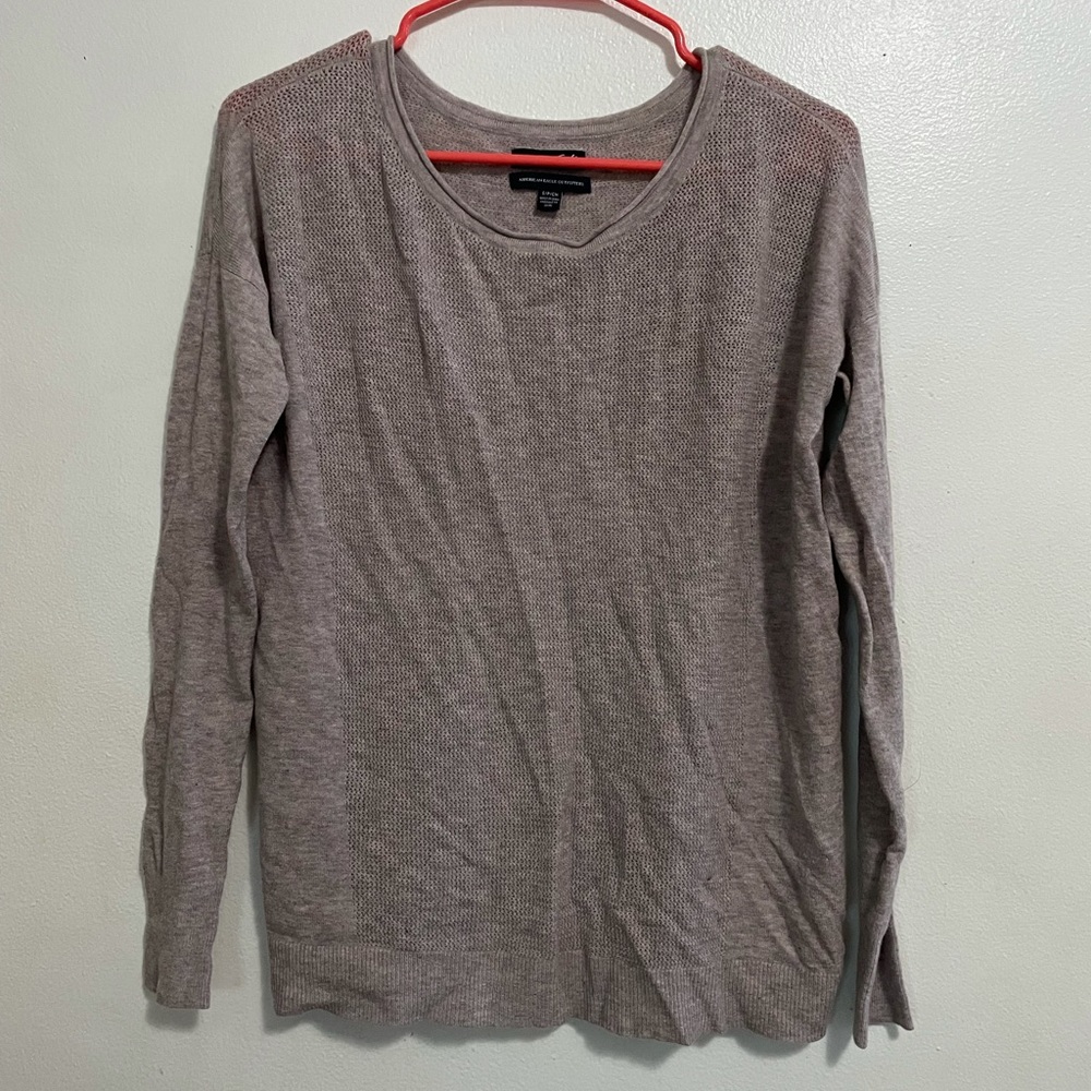 American Eagle Soft V-Neck Lightweight Sweater – Size Small